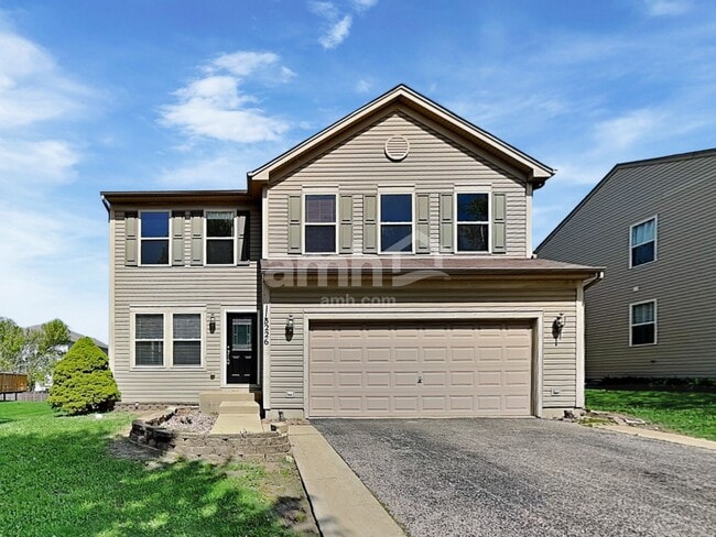 property at 3226 Kenilworth Ln