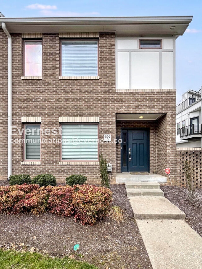 property at 600 Garfield St