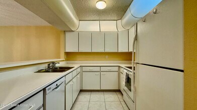145 Escambia Ln in Cocoa Beach, FL - Building Photo - Building Photo