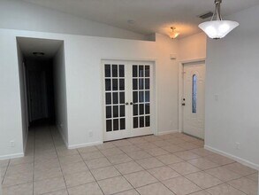 17373 SW 19th St in Miramar, FL - Building Photo - Building Photo