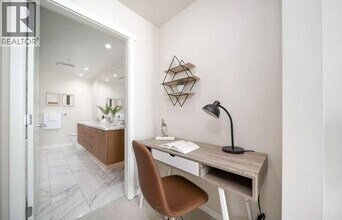 5728-5728 Berton Ave in Vancouver, BC - Building Photo - Building Photo