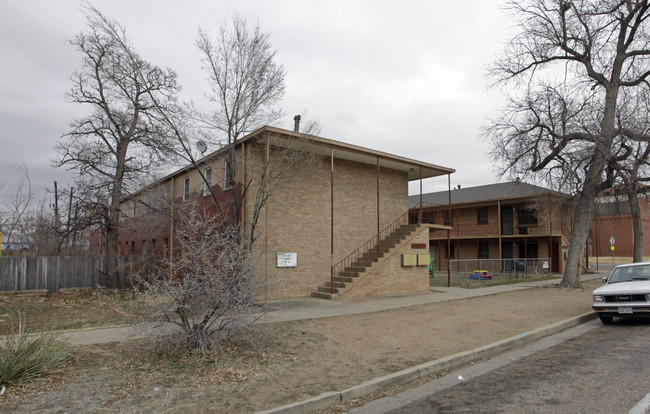 1103 7th St in Greeley, CO - Foto de edificio - Building Photo