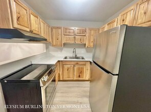 234 Quarry Hl Rd in South Burlington, VT - Building Photo - Building Photo