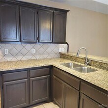 12 Jade St in Edinburg, TX - Building Photo - Building Photo