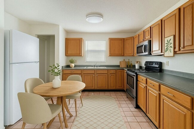 property at 712 E Floribraska Ave