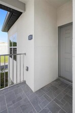 262 Royal Palm Dr in Kissimmee, FL - Building Photo - Building Photo