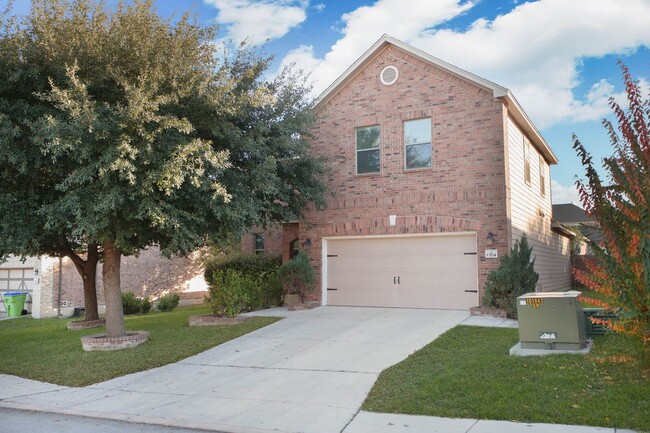 13714 Sungrove View