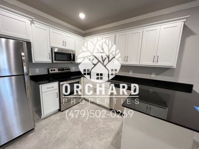 property at 1900 E Brookview Cir