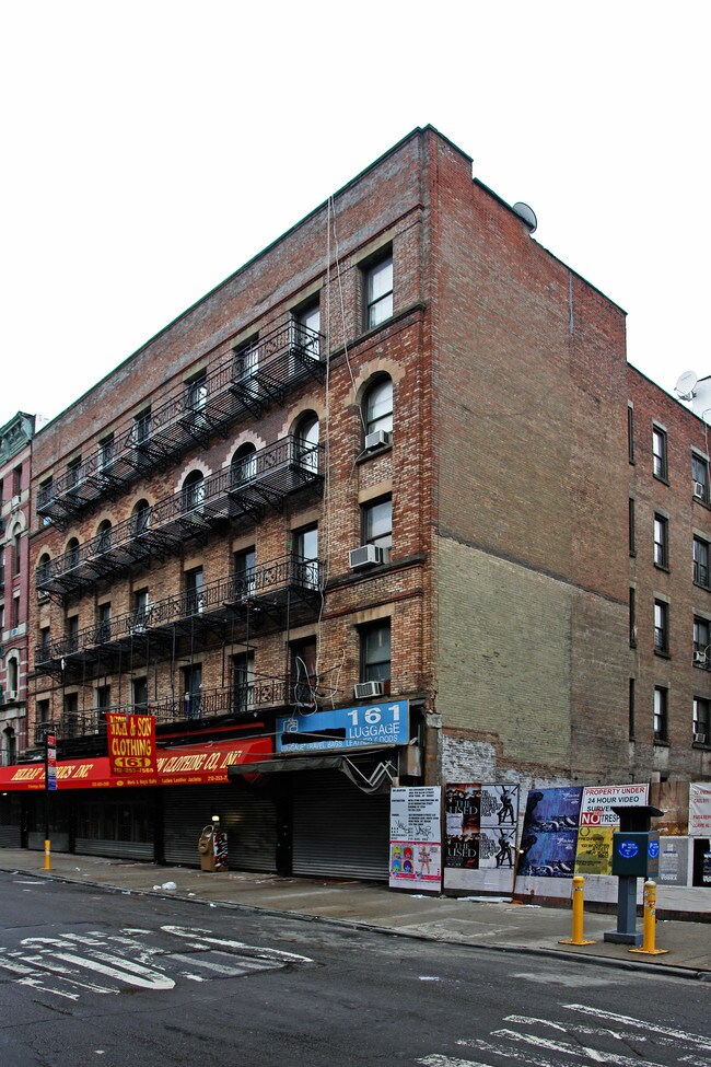 166 Allen St in New York, NY - Building Photo - Building Photo