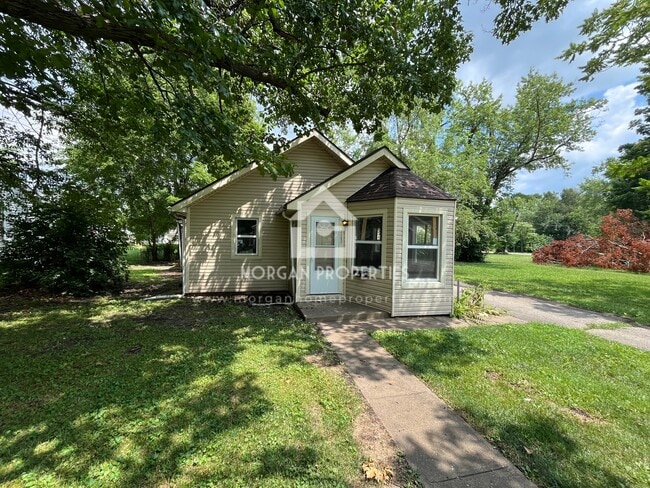 property at 2212 Sherman St