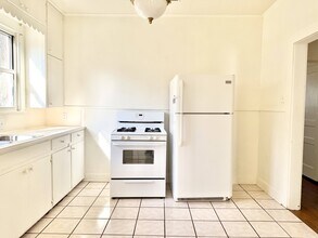 4442 Capital Heights Ave in Baton Rouge, LA - Building Photo - Building Photo