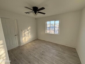 114 E 12th St in Eloy, AZ - Building Photo - Building Photo