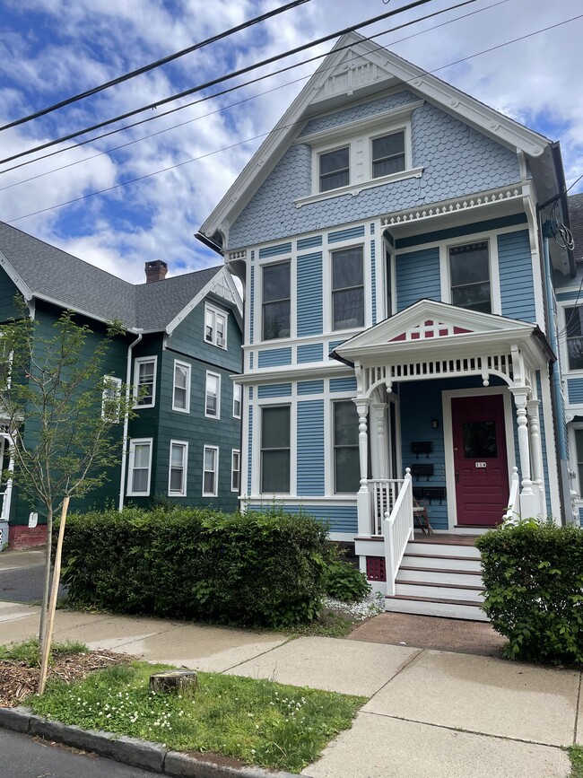 114 Lawrence St, Unit 1st Floor