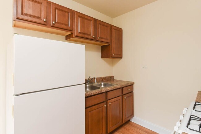 2600 N Kimball Ave in Chicago, IL - Building Photo - Building Photo