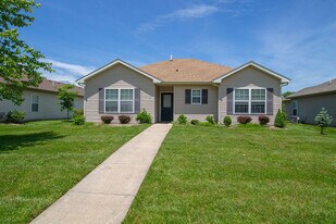 1881 Harmony St in Columbia, MO - Building Photo