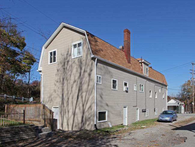 5100 Old Clairton Rd in Pittsburgh, PA - Building Photo - Building Photo