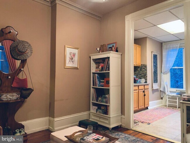 2642 Brown St in Philadelphia, PA - Building Photo - Building Photo
