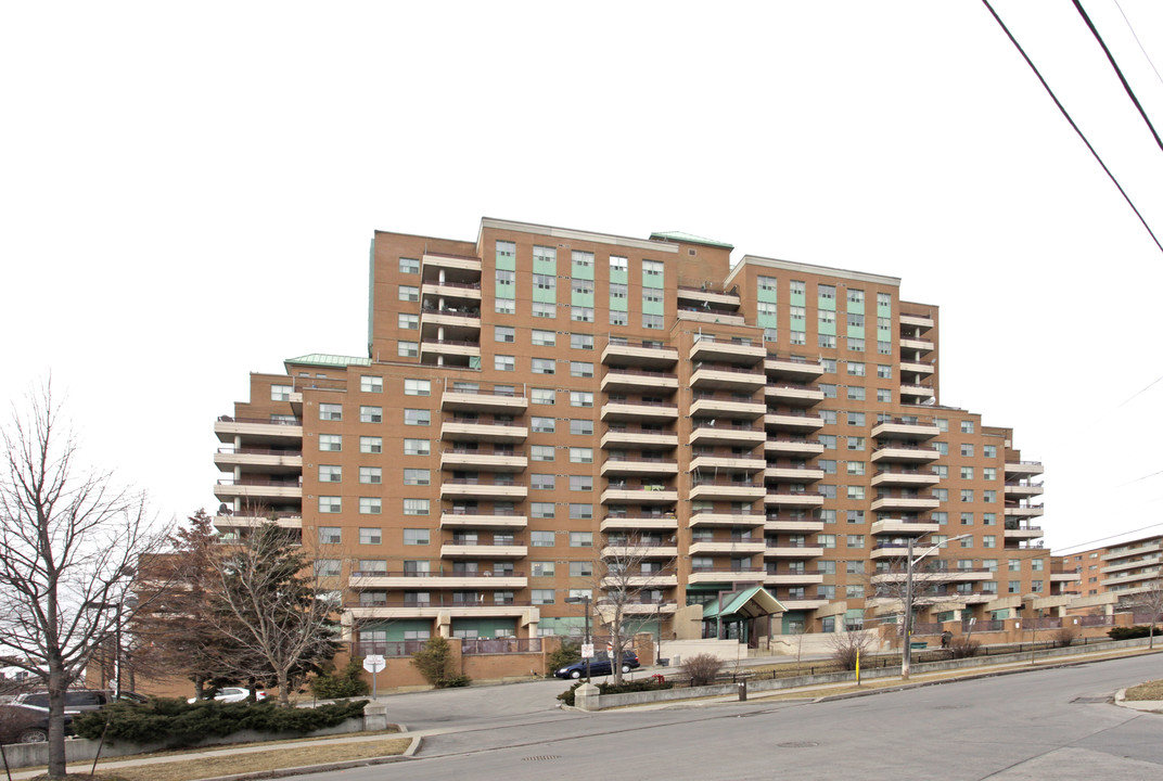 Ahmadiyya Abode Of Peace in Toronto, ON - Building Photo