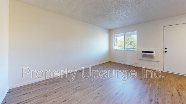 445 Nelson Ave in Oroville, CA - Building Photo - Building Photo