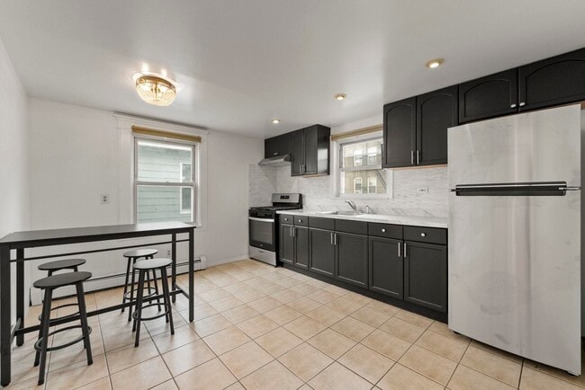 405 76th St in North Bergen, NJ - Building Photo - Building Photo