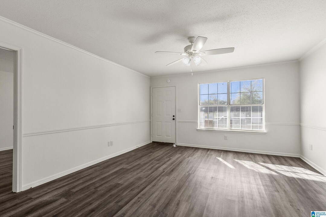 1813 Hackberry Ln in Tuscaloosa, AL - Building Photo