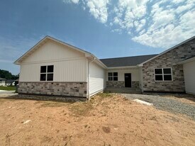 2129 Clover Field Dr in Green Bay, WI - Building Photo
