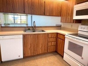 3501 Village Blvd in West Palm Beach, FL - Building Photo - Building Photo