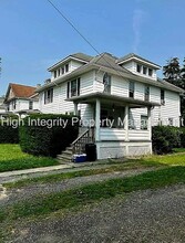 462 Cypress St in Elmira, NY - Foto de edificio - Building Photo