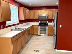4516 S Santa Cruz Way in Boise, ID - Building Photo - Building Photo