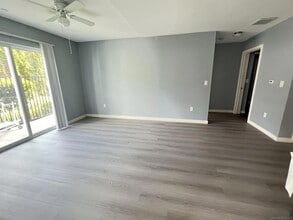 4338-4338 53rd St, Unit 204 in San Diego, CA - Building Photo - Building Photo