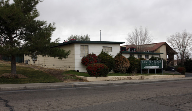 Lantern Woods Apartments in Barstow, CA - Building Photo - Building Photo