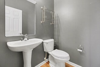 41785 Mitchell Rd in Novi, MI - Building Photo - Building Photo