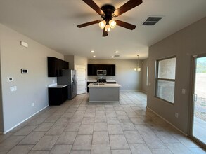 6183 S Water Fountain Dr in Tucson, AZ - Building Photo - Building Photo