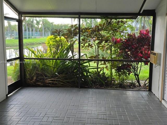 property at 4247 Willow Pond Cir