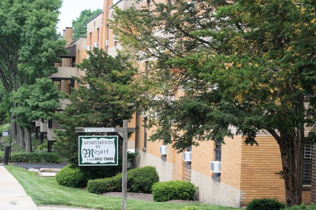 Wendover Annex in Pittsburgh, PA - Building Photo - Building Photo