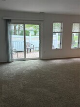 423 Elton Ct E in Saint James, NY - Building Photo - Building Photo