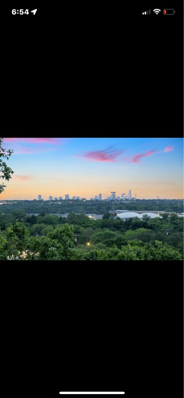5210 Rogers Ln in Austin, TX - Foto de edificio - Building Photo