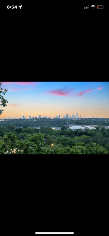 5210 Rogers Ln in Austin, TX - Foto de edificio - Building Photo