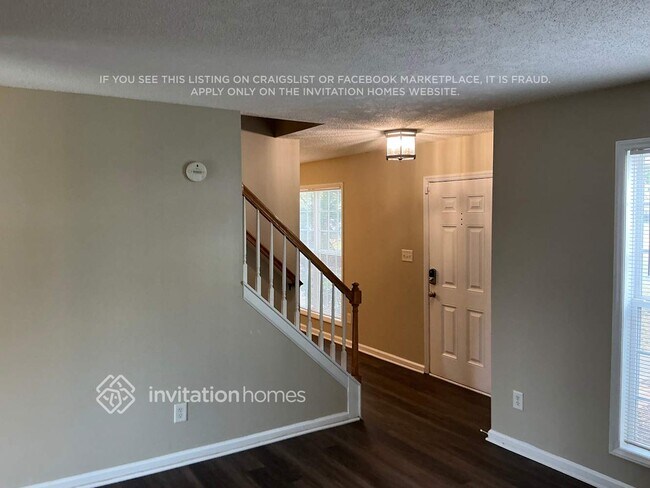 5808 Thistlerock Ln in Durham, NC - Building Photo - Building Photo