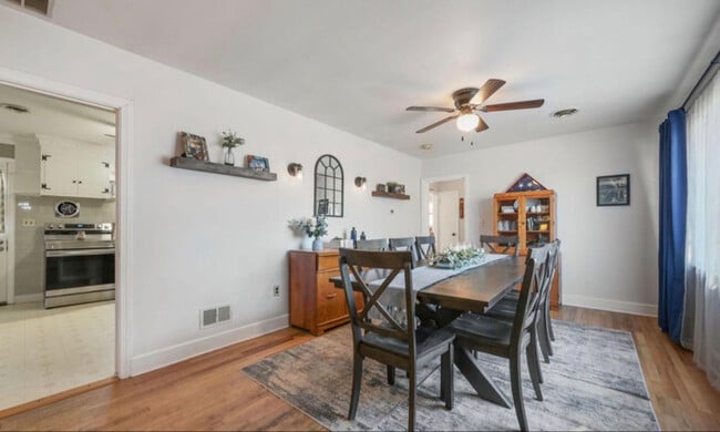 property at 218 N Union St