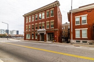400 W Church Ave in Knoxville, TN - Building Photo - Building Photo