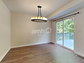 1264 Woodford Ct in Independence, KY - Building Photo - Building Photo