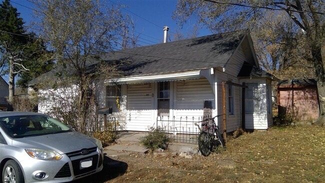 property at 607 E C St