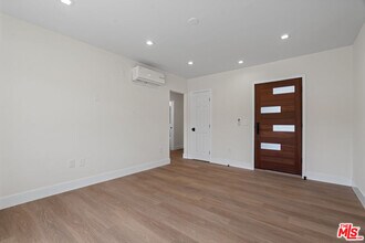 420 S Sepulveda Blvd in Los Angeles, CA - Building Photo - Building Photo