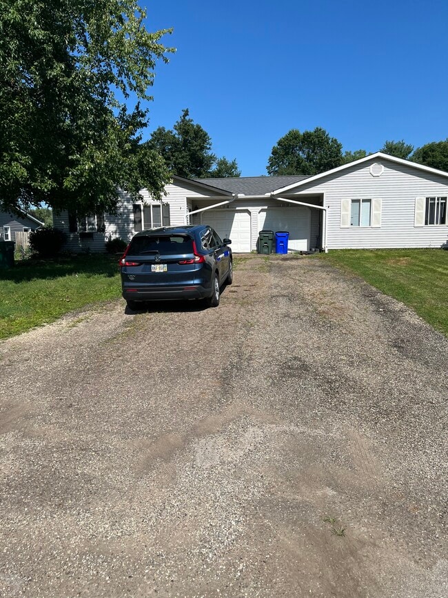 9294 Gerald Dr, Unit George condo