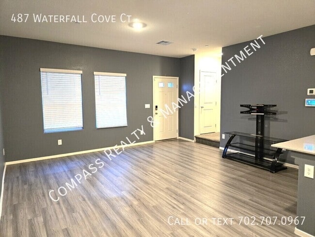 property at 487 Waterfall Cv Ct