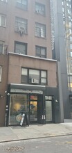 2 E 30th St in New York, NY - Building Photo - Building Photo