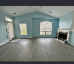 925 Dorchester Pl in Charlottesville, VA - Building Photo - Building Photo