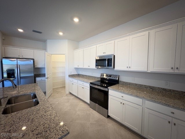 property at 15048 Palamos Cir