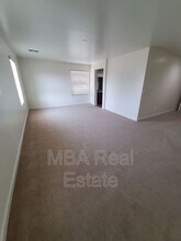 7840 W Monte Vista Rd in Phoenix, AZ - Building Photo - Building Photo